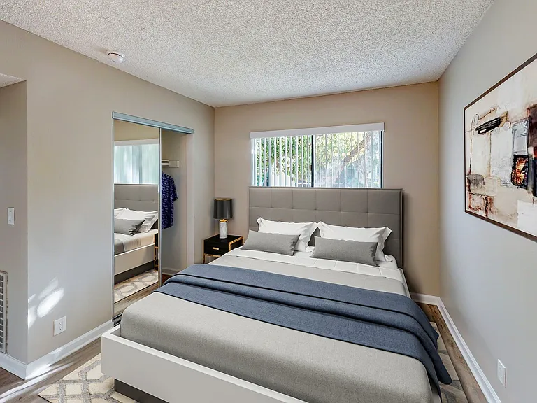 Mentone Apartments — Photo 25