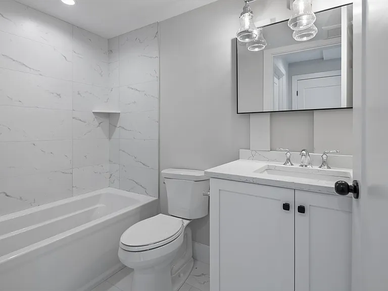 186 Bedford St #206 — Photo 5