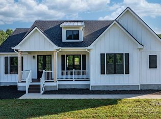 3891 Zero Mull Rd, Morganton, NC 28655