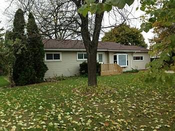 4th image of 1939 Sullivan Dr