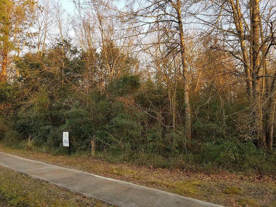 2nd image of 16 W Fulton Manning Rd