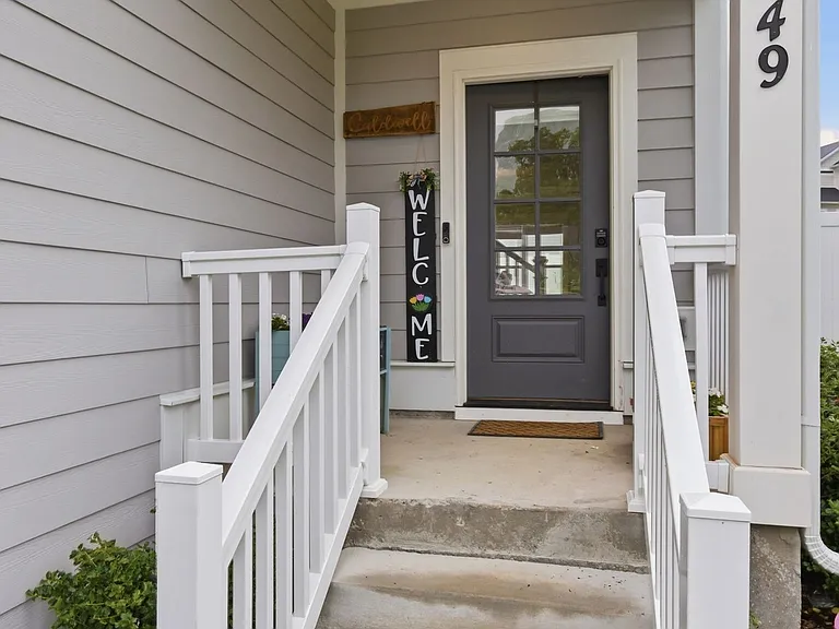 8649 Lawson Dr — Photo 15