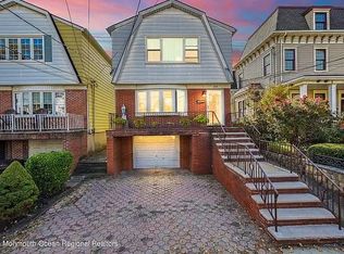 88 W 8th St, Bayonne, NJ 07002