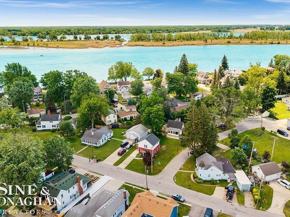 447 Ruskin Dr, photo 25