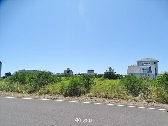 3rd image of 1413 E Ocean Shores Boulevard