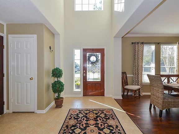 4th image of 14402 Saint Pierre Ln