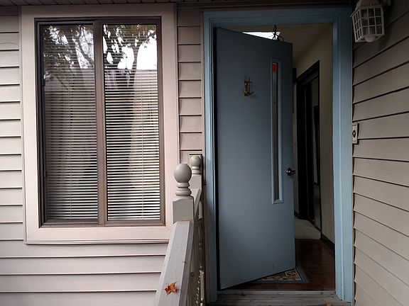 5th image of 13 Woodland Court