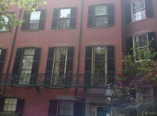 6 Louisburg Sq, Boston, MA 02108