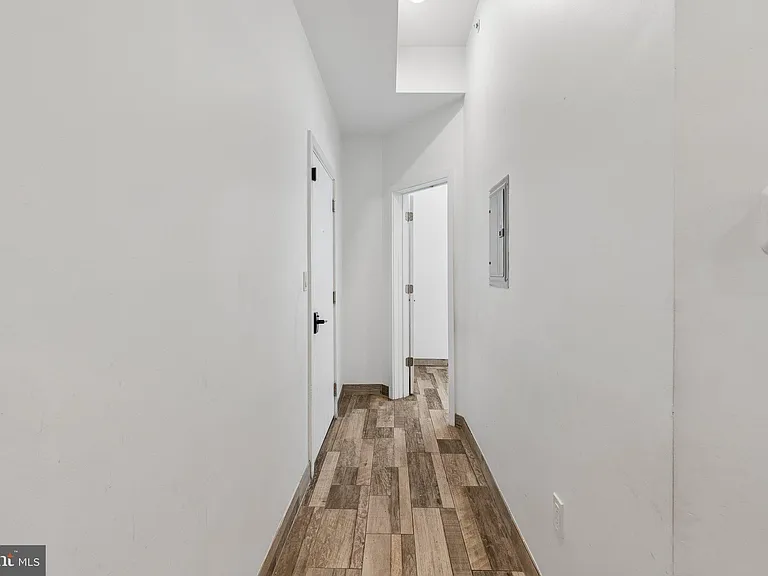 2028 E Fletcher St #1 — Photo 12
