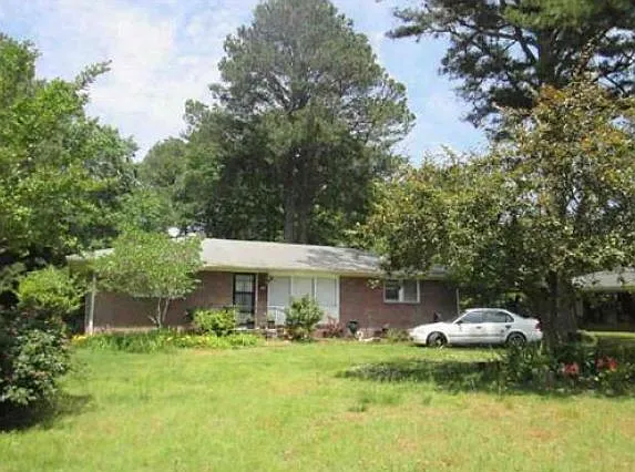118 Trentwood Dr photo 1