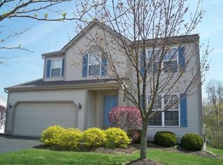 104 Clayburn Dr, Pataskala, OH