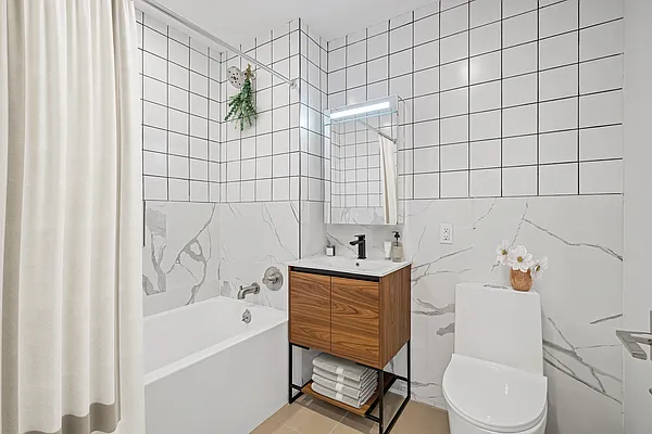 Rented by Nest Seekers International | media 90