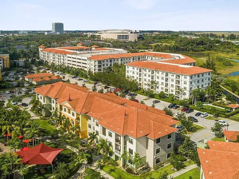 The Retreat at Sawgrass Village — Photo 34