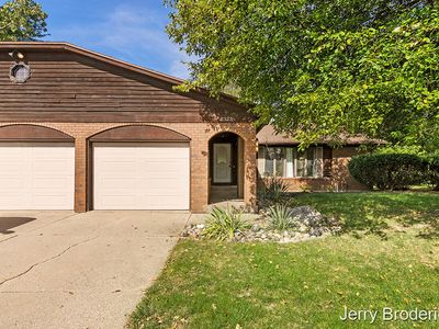 2321/2323 Saginaw Rd SE, Grand Rapids, MI, 49506