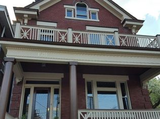 1501 Greenup St, Covington, KY 41011