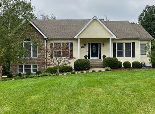 5421 Cross Creek Dr, Crestwood, KY 40014