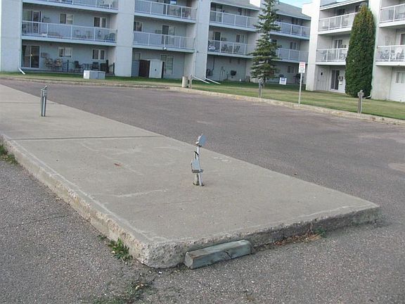 4th image of 3007 57a Ave #102B