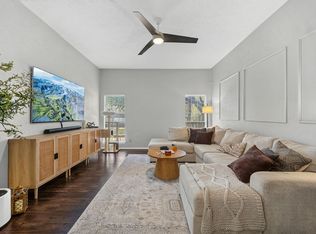 10401 High Hollows Dr APT 201, Dallas, TX 75230