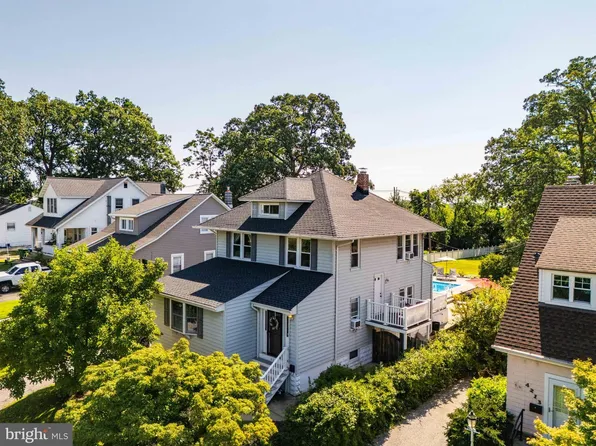 4215 Harcourt Rd, Baltimore, MD 21214