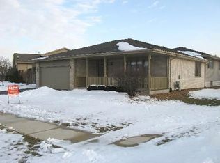 9241 Kelly Ct, Orland Hills, IL 60487
