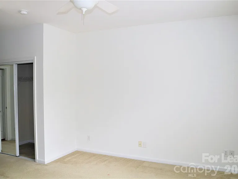 15232 Coventry Court Ln — Photo 20