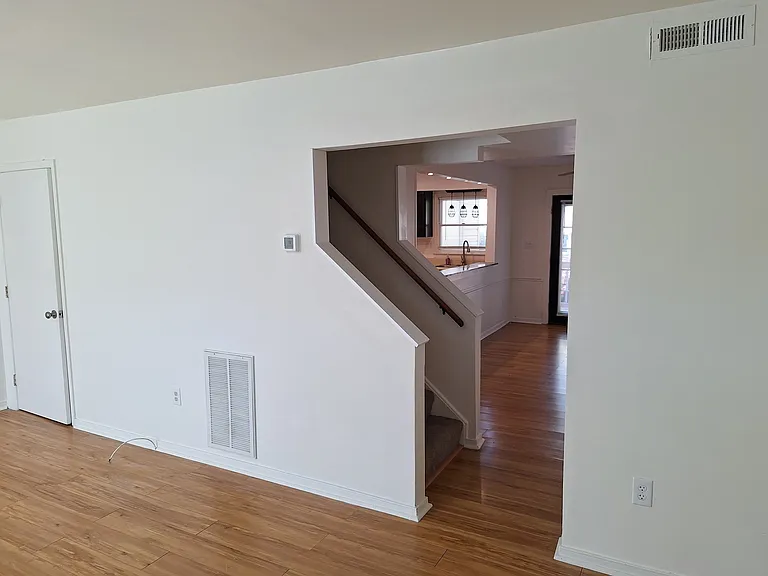 1512 Lakeview Ave #1 — Photo 3