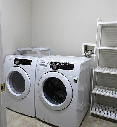 2nd image of 2566 Belgreen St