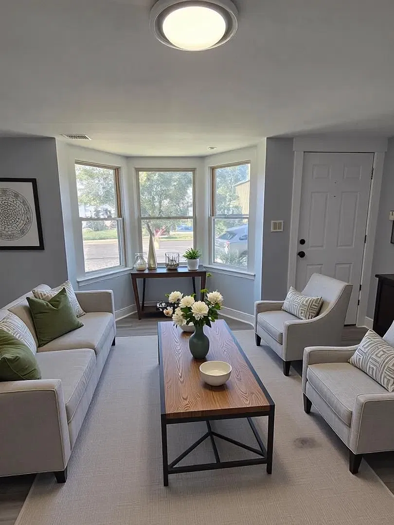 200 E Oak-503 N 2nd Street — Photo 1
