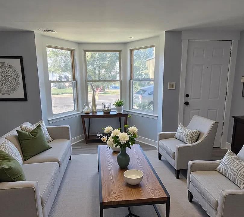 1st image of 200 E Oak Rd #503