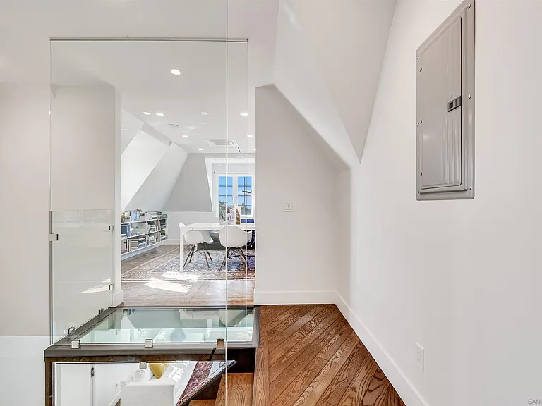 7135 Olivetas Ave — Photo 21