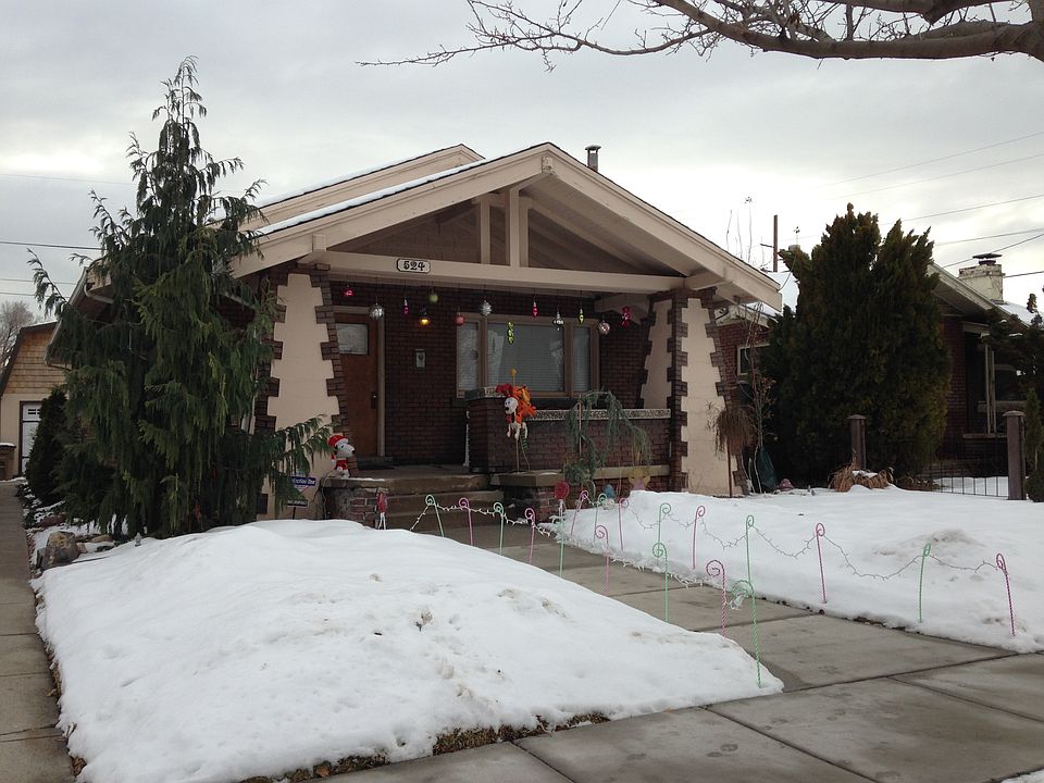 2nd image of 524 E Emerson Ave