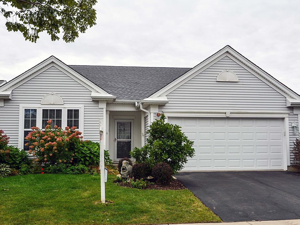 1st image of 13136 Silver Birch Dr