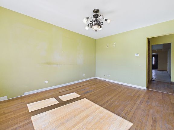 5th image of 2716 N 75th Ct