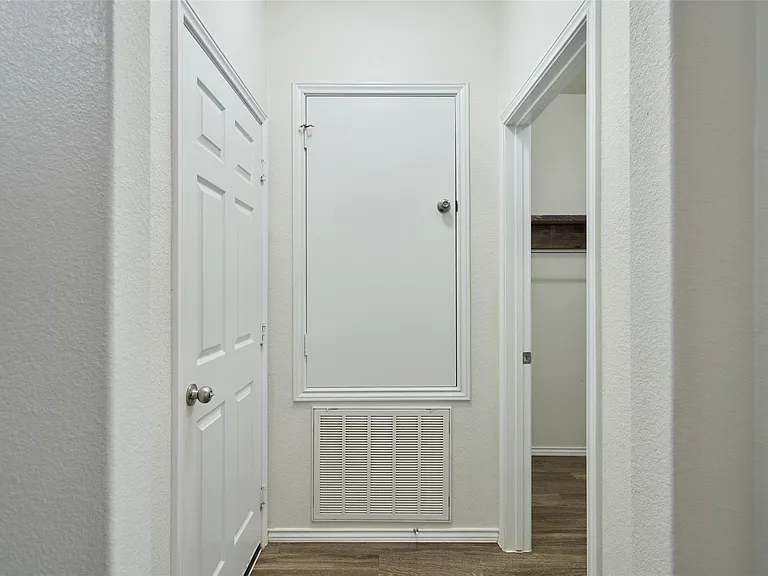 2214 Timberland Country Ct — Photo 13