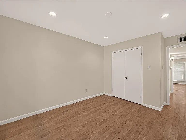12633 Memorial Dr #130 — Photo 8