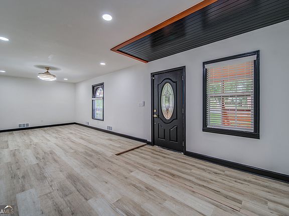 2nd image of 2020 Marvin Ln SW