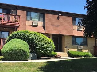 98 Richard Ct, Pomona, NY 10970