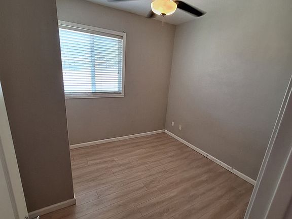 5th image of 995 N D St