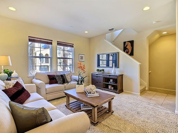 5th image of 796 Adeline Ave