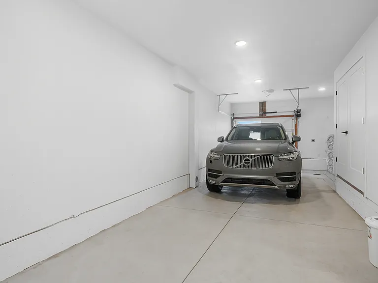 86 W Iko Ave #U325 — Photo 25