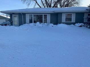 1021 W Ash Ave, Mitchell, SD 57301
