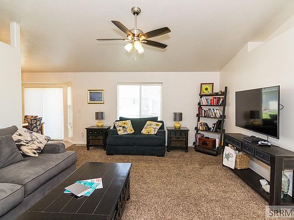 3rd image of 4193 E Fairview Dr