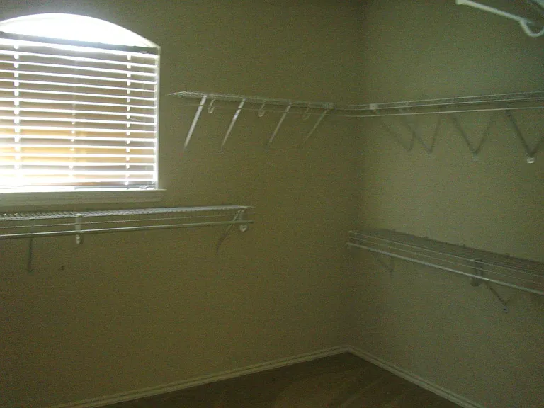 823 Point Cv — Photo 22