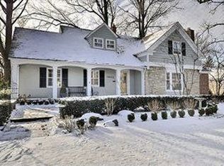 19523 Beach Cliff Blvd, Rocky River, OH 44116