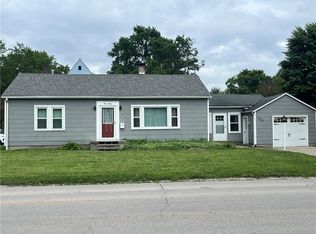 420 N 33rd St, Mattoon, IL