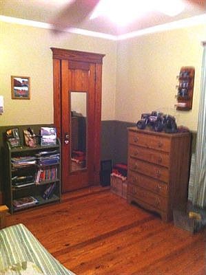 5th image of 211 W Snyder St