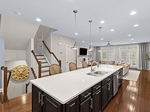 4th image of 1117 Canterwood Pl