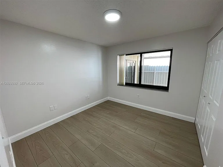 1727 SW 136th Pl — Photo 13