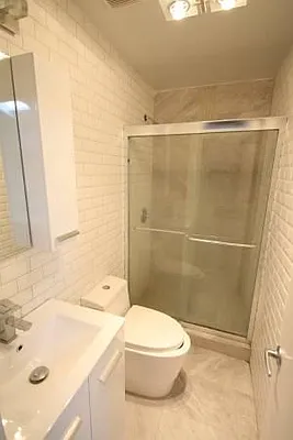 Rented by Metropolitan Property Group | media 22