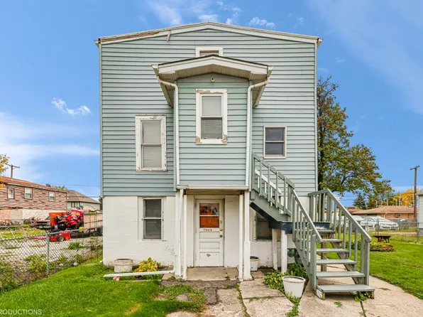 7043 W 71st St, Chicago, IL 60638